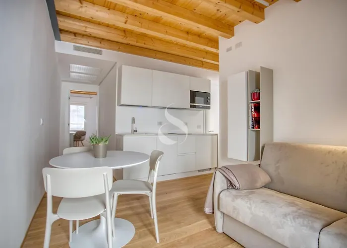 Ca\' Dei Battuti Apartments